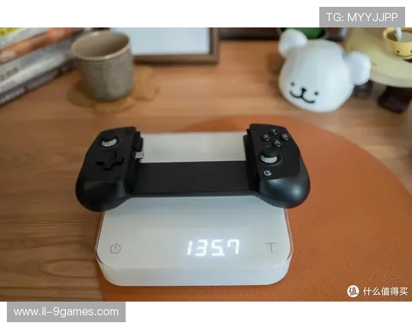 小鸡手柄X5Lite游戏实测:性能与体验详解